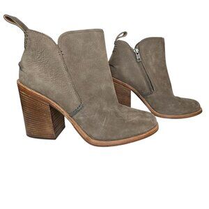 UGG Pixley Ankle Boot with Block Heel in Mysterious Taupe, Style 1095057, Size 9